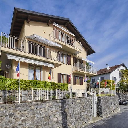 B&B-Foresteria Casa Della Musica Lake Como Mandello del Lario Exteriör bild