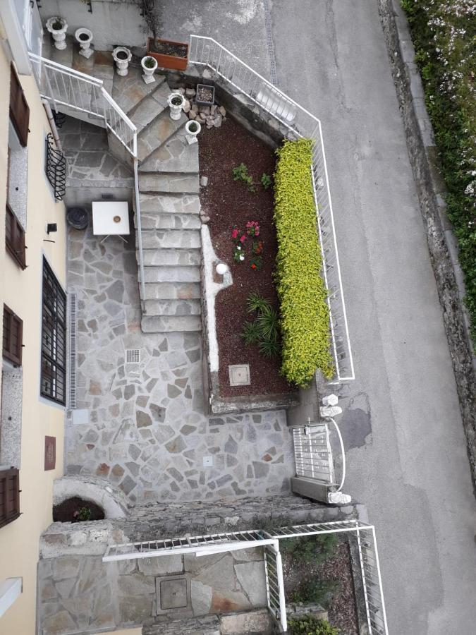 B&B-Foresteria Casa Della Musica Lake Como Mandello del Lario Exteriör bild