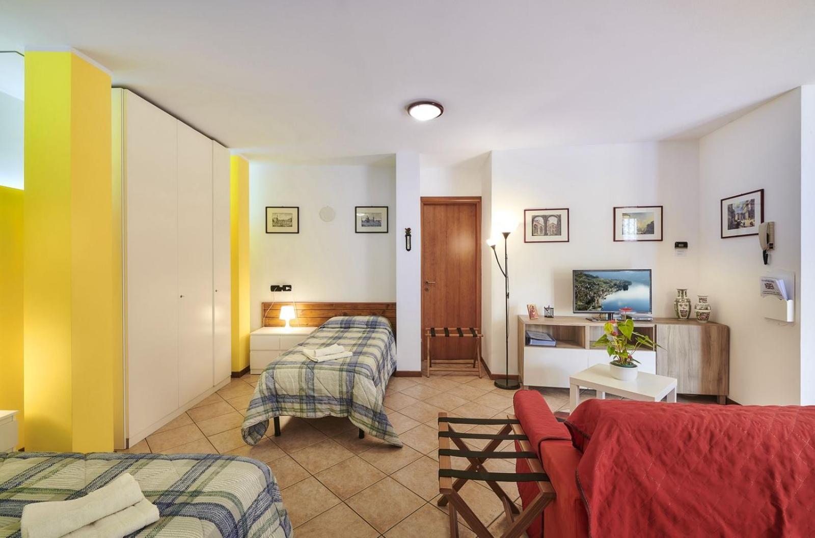 B&B-Foresteria Casa Della Musica Lake Como Mandello del Lario Rum bild