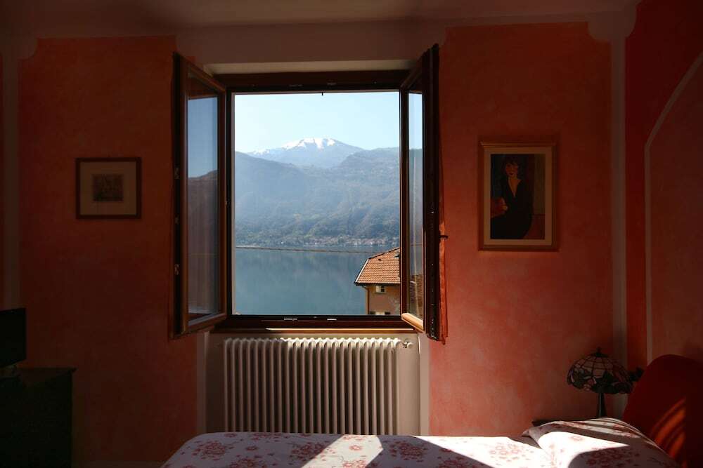 B&B-Foresteria Casa Della Musica Lake Como Mandello del Lario Exteriör bild